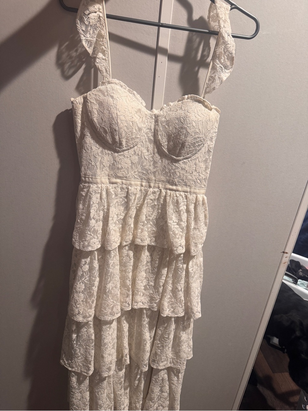 Altar'd State Cream Lace Tiered Dress with Sweetheart Bodice